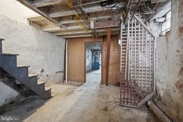 404 W ASHDALE ST, Philadelphia, PA 19120