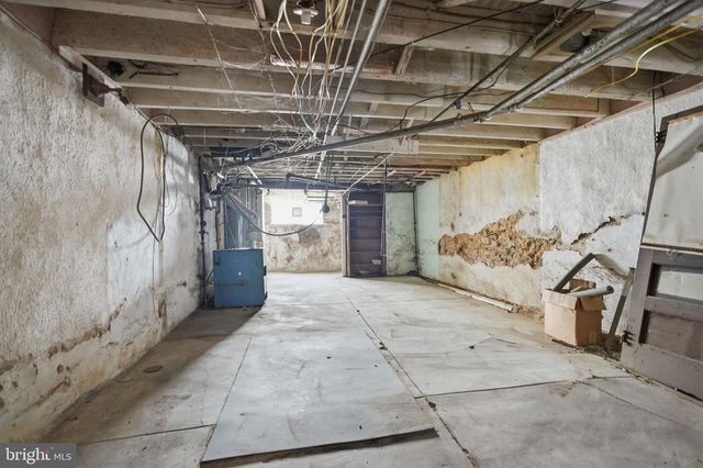 404 W ASHDALE ST, Philadelphia, PA 19120