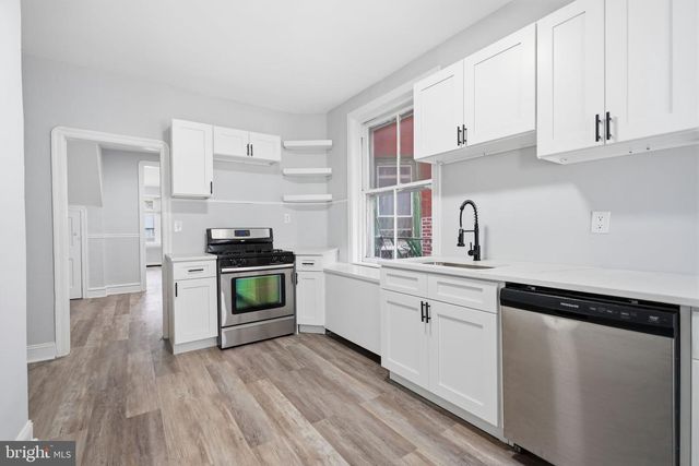404 W ASHDALE ST, Philadelphia, PA 19120