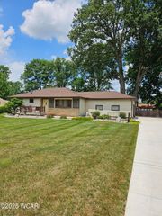 1756 Jo Jean Road, Lima, OH 45806