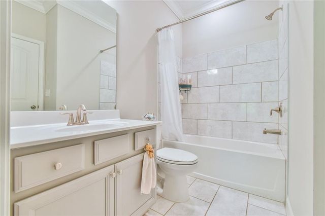 4944 Grace Harris Street, Buford, GA 30518