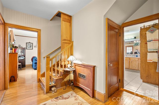 2113 S Lakeshore Drive, Lake Junaluska, NC 28745