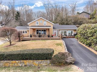 2113 S Lakeshore Drive, Lake Junaluska, NC 28745