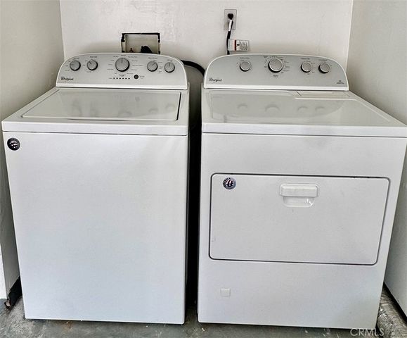 17241 Roscoe 16, Northridge, CA 91325