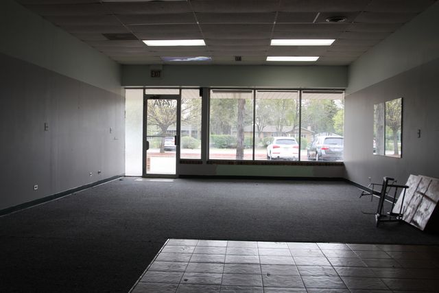 731 E Nerge Road 731-791, Roselle, IL 60172