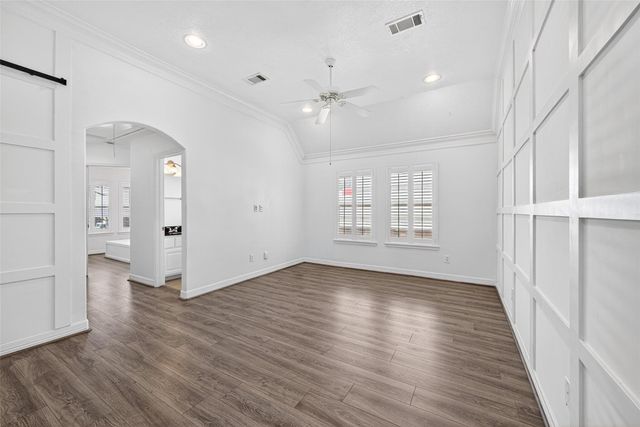 4711 Floyd Street, Houston, TX 77007