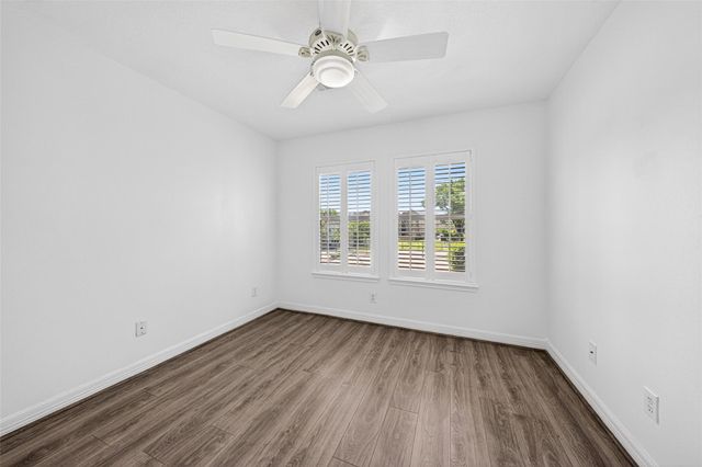 4711 Floyd Street, Houston, TX 77007