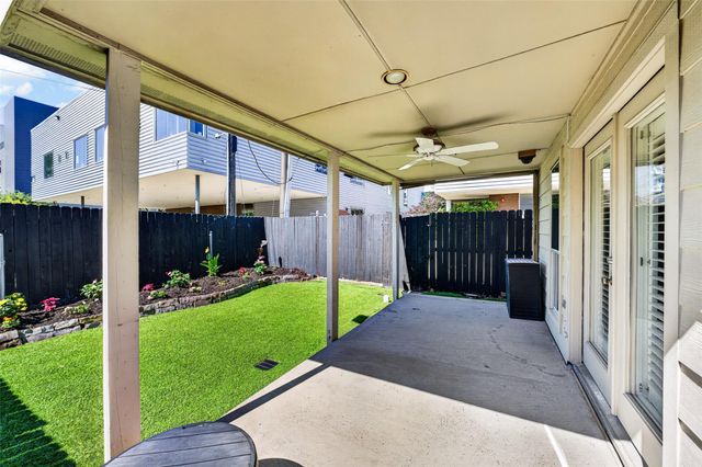 4711 Floyd Street, Houston, TX 77007