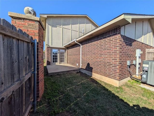 3201 Lois Arlene Circle, Oklahoma City, OK 73160