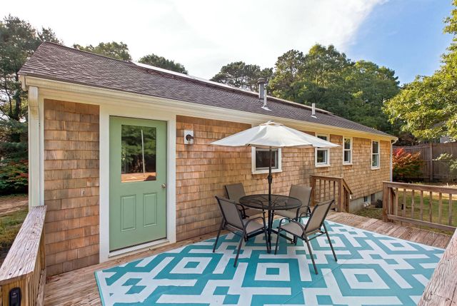877 Bumps River Road, Centerville, MA 02632