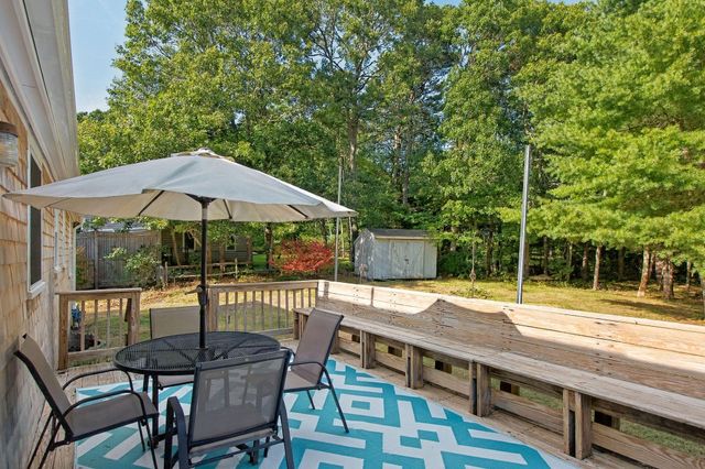 877 Bumps River Road, Centerville, MA 02632