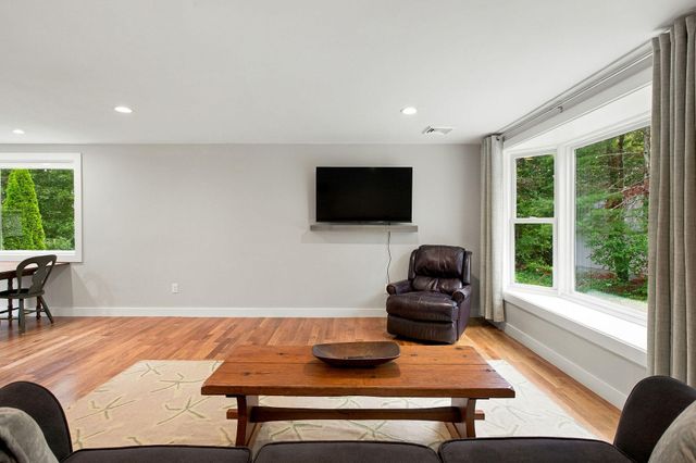 877 Bumps River Road, Centerville, MA 02632