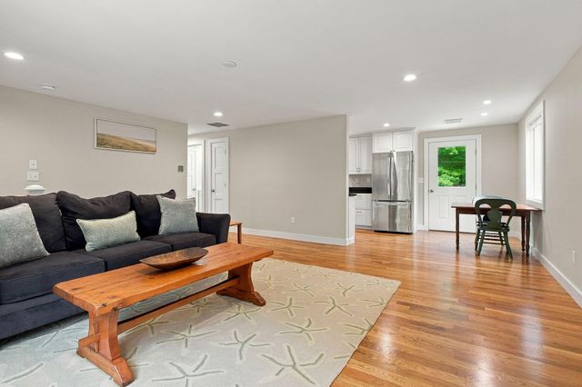 877 Bumps River Road, Centerville, MA 02632