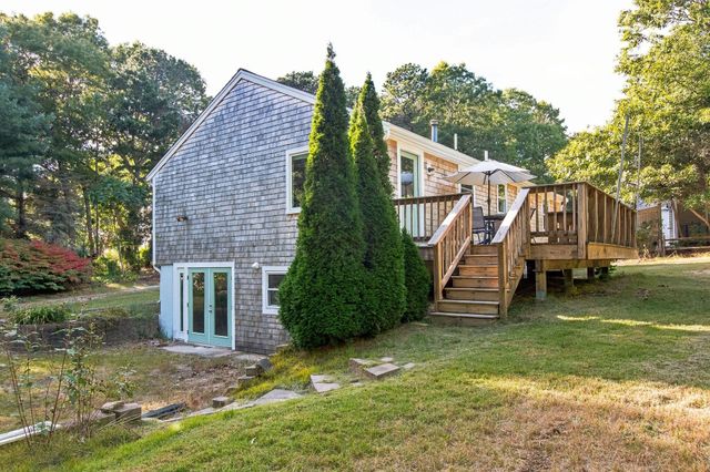 877 Bumps River Road, Centerville, MA 02632
