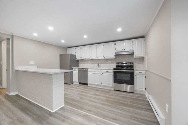 56 Vinton Street 1, Melrose, MA 02176