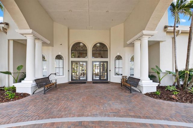 7051 Trentino Way, Boynton Beach, FL 33472