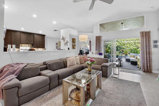 7051 Trentino Way, Boynton Beach, FL 33472