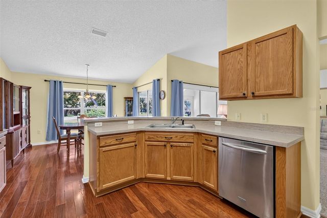 26958 HONEYMOON AVENUE, Leesburg, FL 34748
