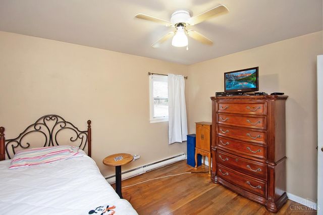 1352 Gibson Road, Goshen Twp, OH 45140