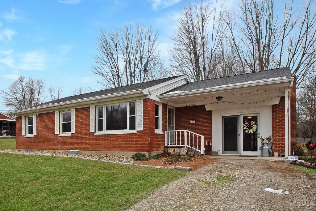 1352 Gibson Road, Goshen Twp, OH 45140