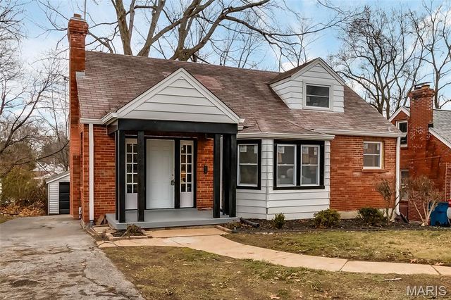 216 S Hartnett Avenue, Ferguson, MO 63135