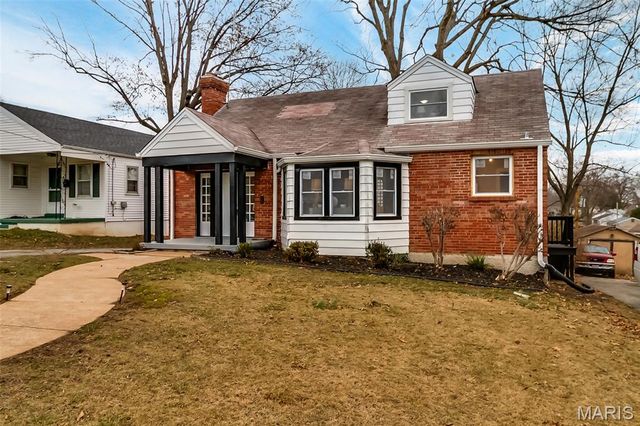 216 S Hartnett Avenue, Ferguson, MO 63135