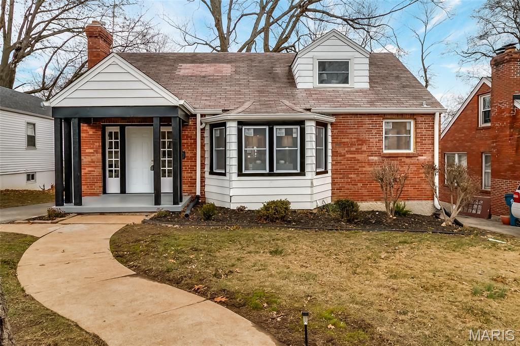 216 S Hartnett Avenue, Ferguson, MO 63135