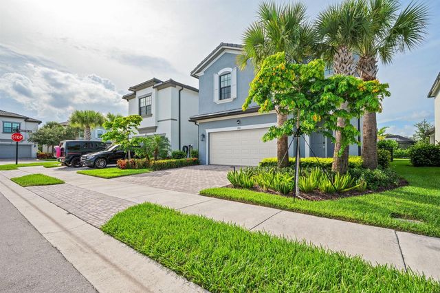 2387 Rollingwood Court, Oakland Park, FL 33309