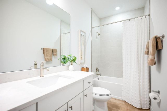 2387 Rollingwood Court, Oakland Park, FL 33309