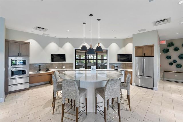 2387 Rollingwood Court, Oakland Park, FL 33309