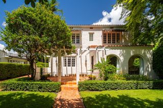 1229 Asturia Ave, Coral Gables, FL 33134
