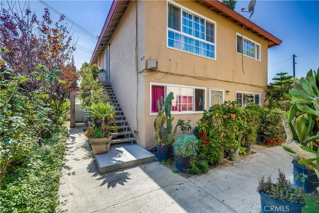 1813 Cedar, Santa Ana, CA 92707