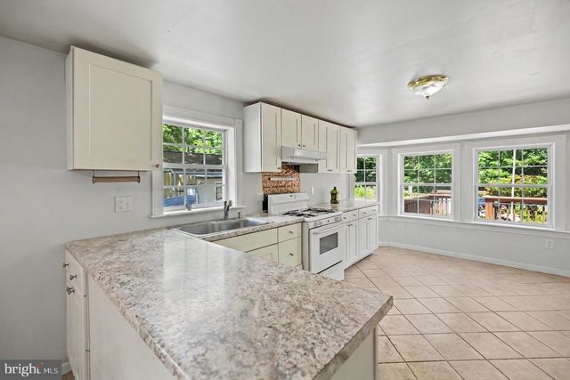 4693 TURKEY ACRES RD, King George, VA 22485