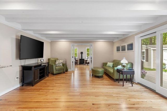 14 Church St, Westwood, MA 02090