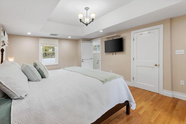 14 Church St, Westwood, MA 02090
