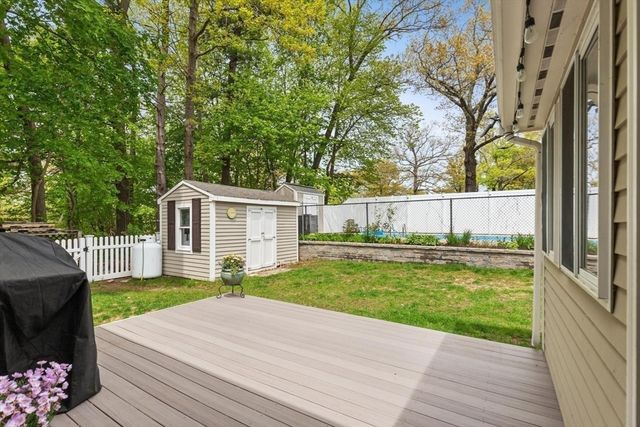 14 Church St, Westwood, MA 02090