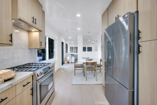 1712 Rotary, Los Angeles, CA 90026