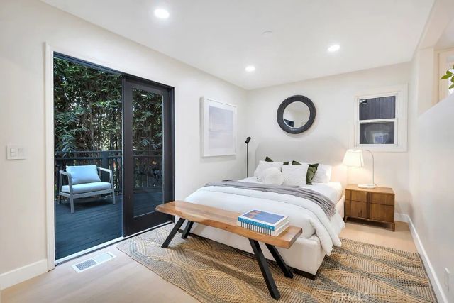 1712 Rotary, Los Angeles, CA 90026