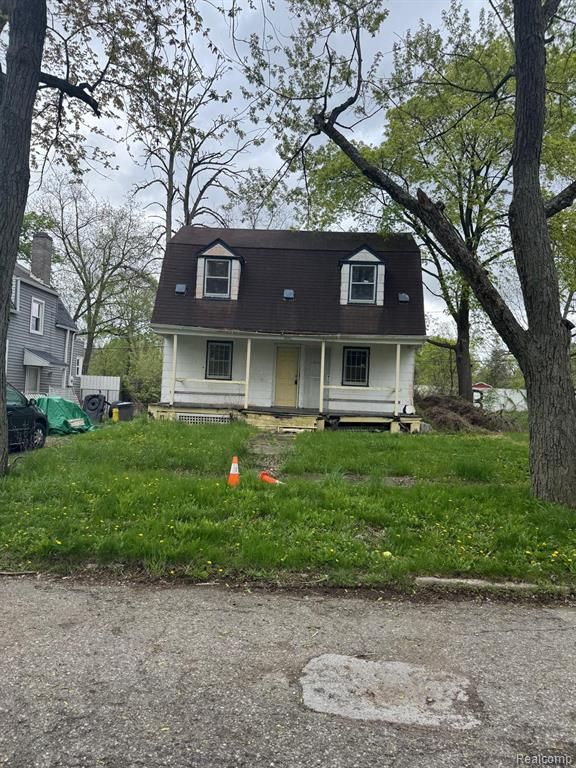 2244 Milbourne Avenue, Flint, MI 48504