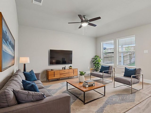 305 Gristmill RD, Burnet, TX 78611