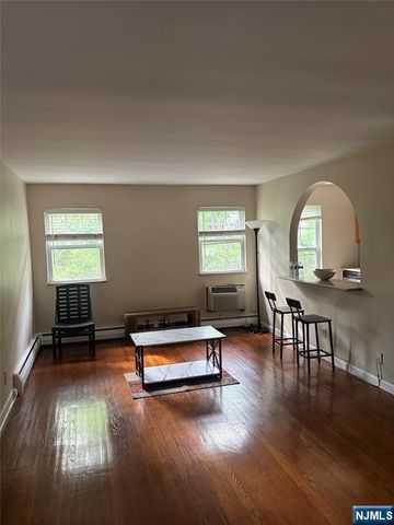1250 Teaneck Road 16, Teaneck, NJ 07666