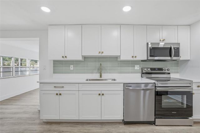 12147 SCOTT DRIVE, Dade City, FL 33525