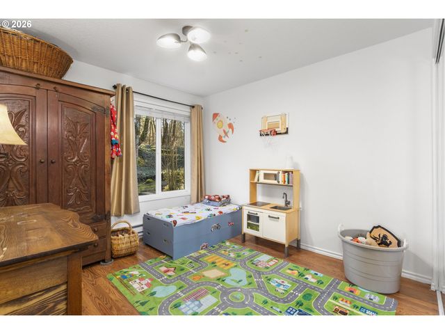 4619 LAKEVIEW Blvd, Lake Oswego, OR 97035