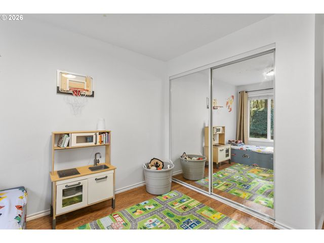 4619 LAKEVIEW Blvd, Lake Oswego, OR 97035