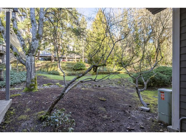4619 LAKEVIEW Blvd, Lake Oswego, OR 97035