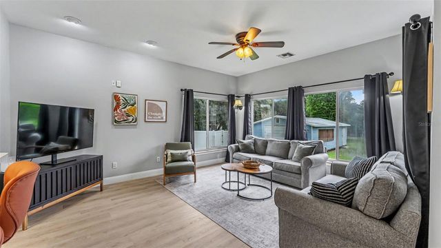 926 HOLLINGSWORTH ROAD, Lakeland, FL 33801