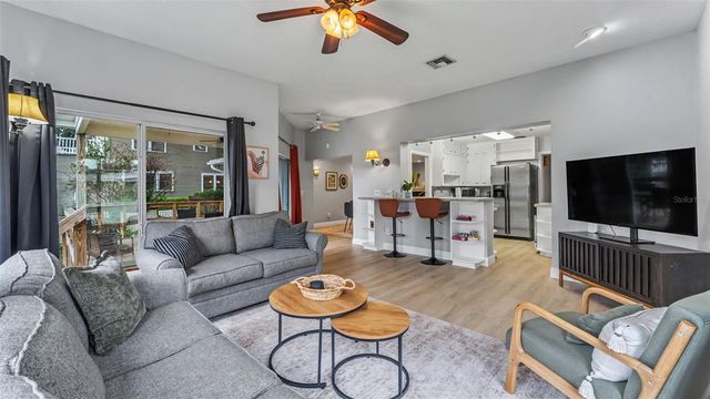 926 HOLLINGSWORTH ROAD, Lakeland, FL 33801
