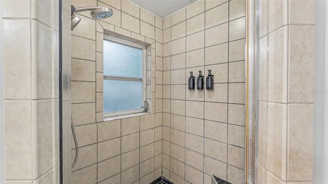 926 HOLLINGSWORTH ROAD, Lakeland, FL 33801