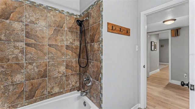 926 HOLLINGSWORTH ROAD, Lakeland, FL 33801