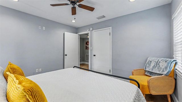 926 HOLLINGSWORTH ROAD, Lakeland, FL 33801